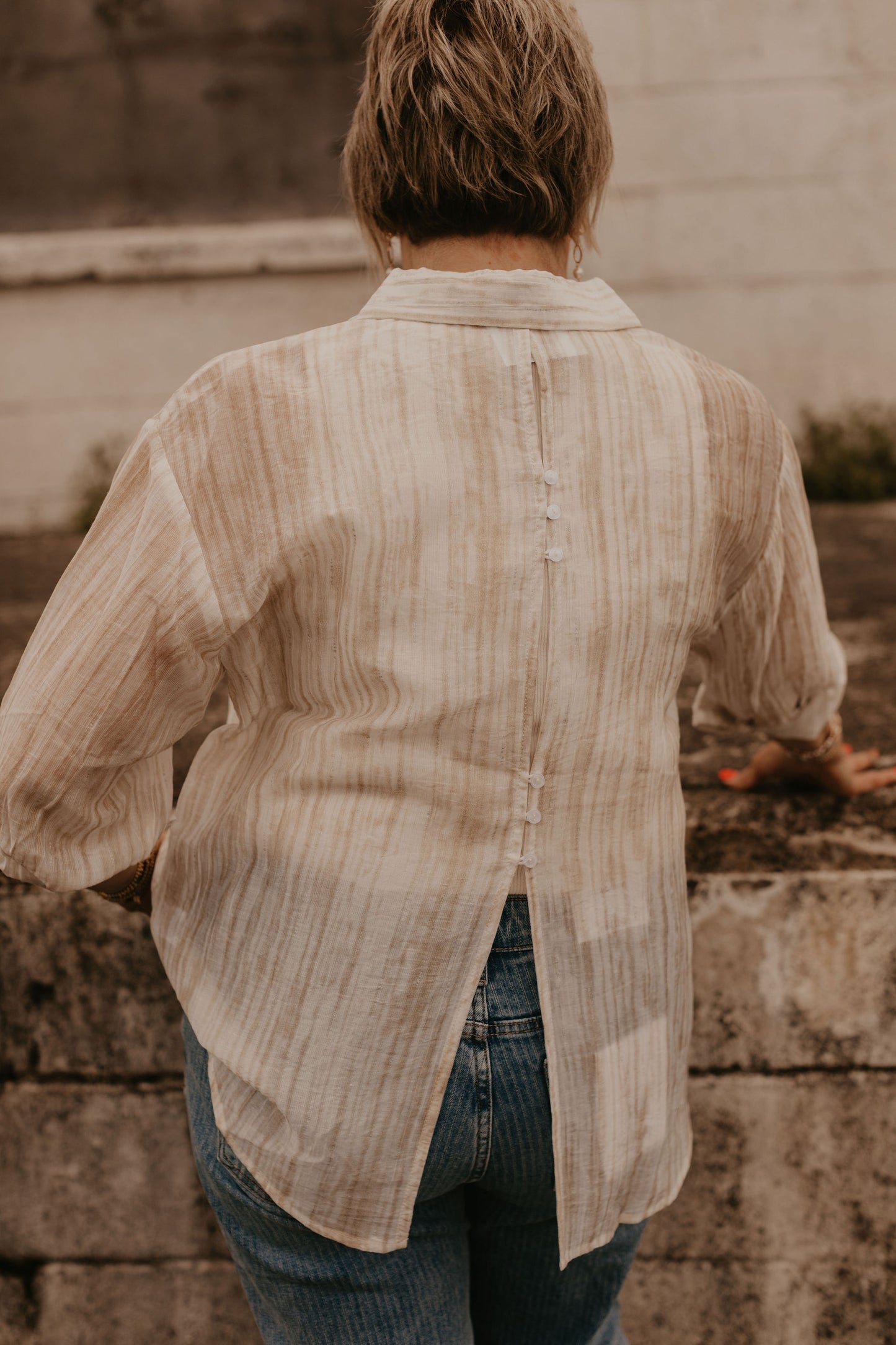 ABBY SHIMMER TOP
