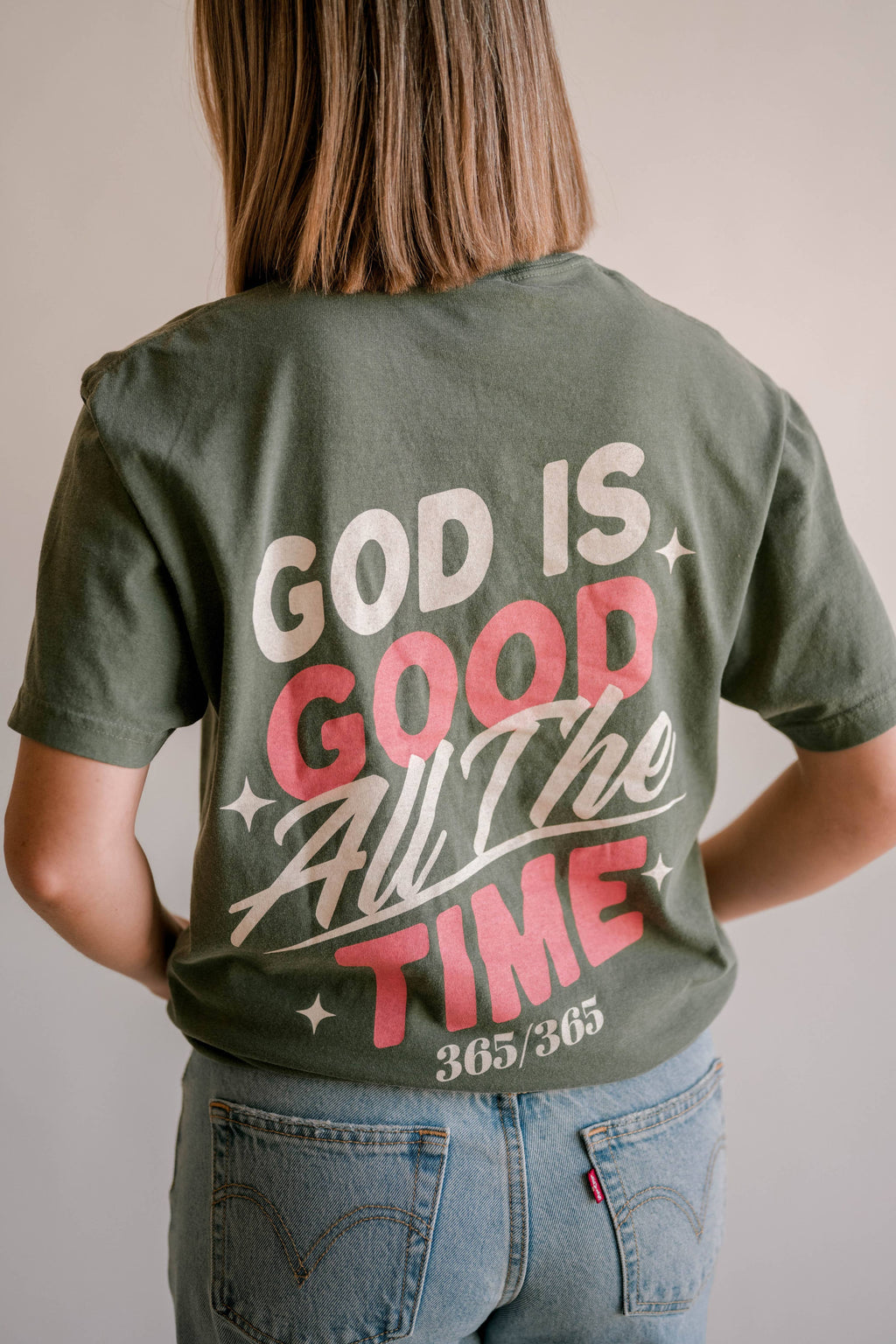 GOD IS GOOD GRAPHIC TEE