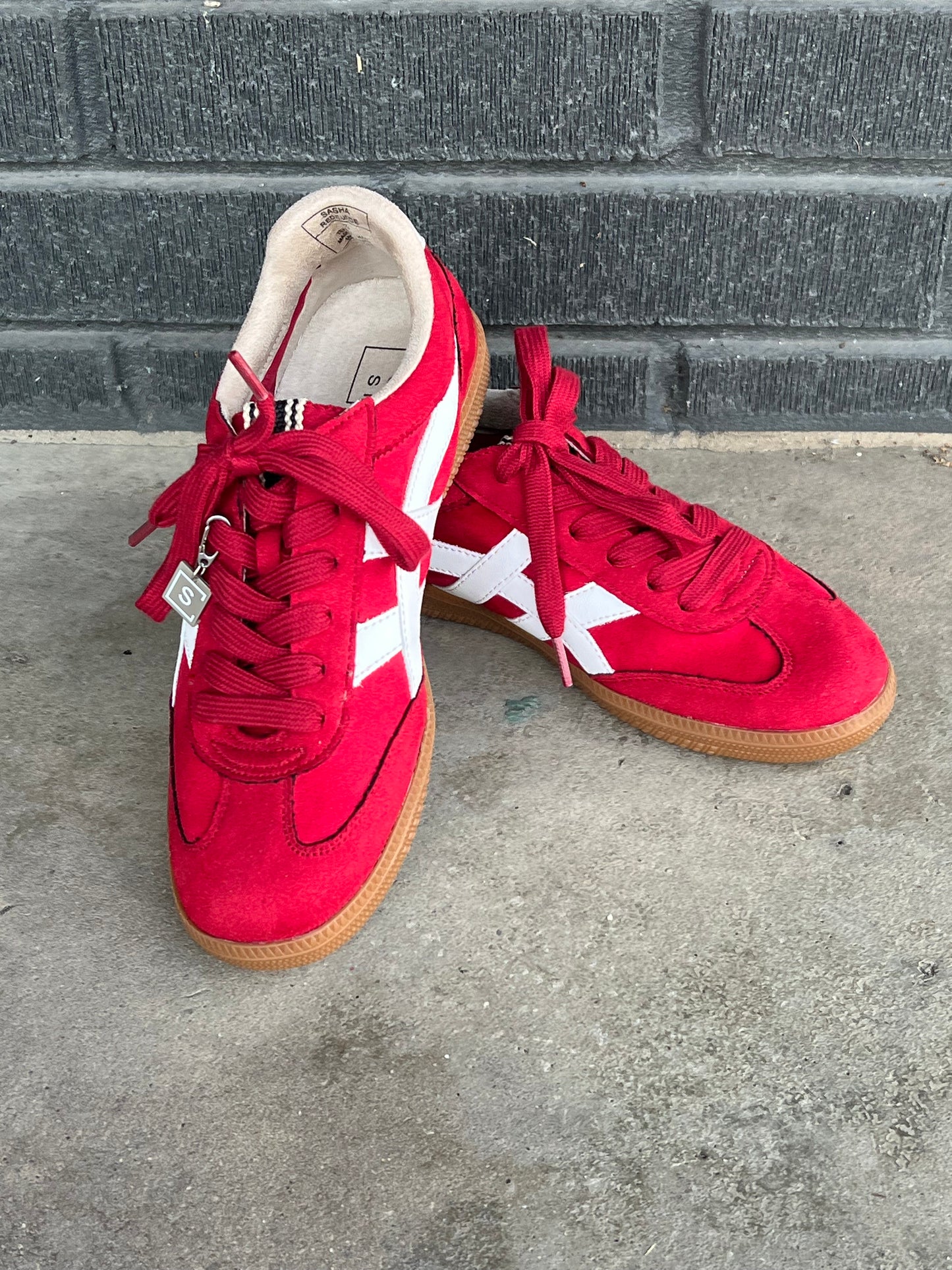 SASHA SNEAKERS