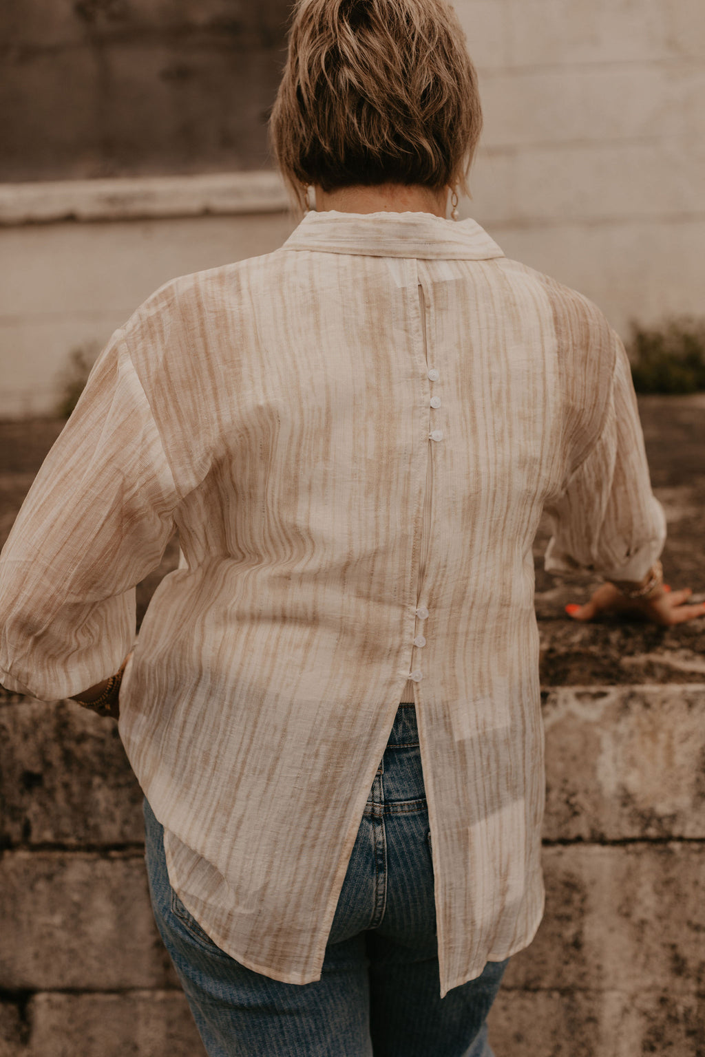 ABBY SHIMMER TOP