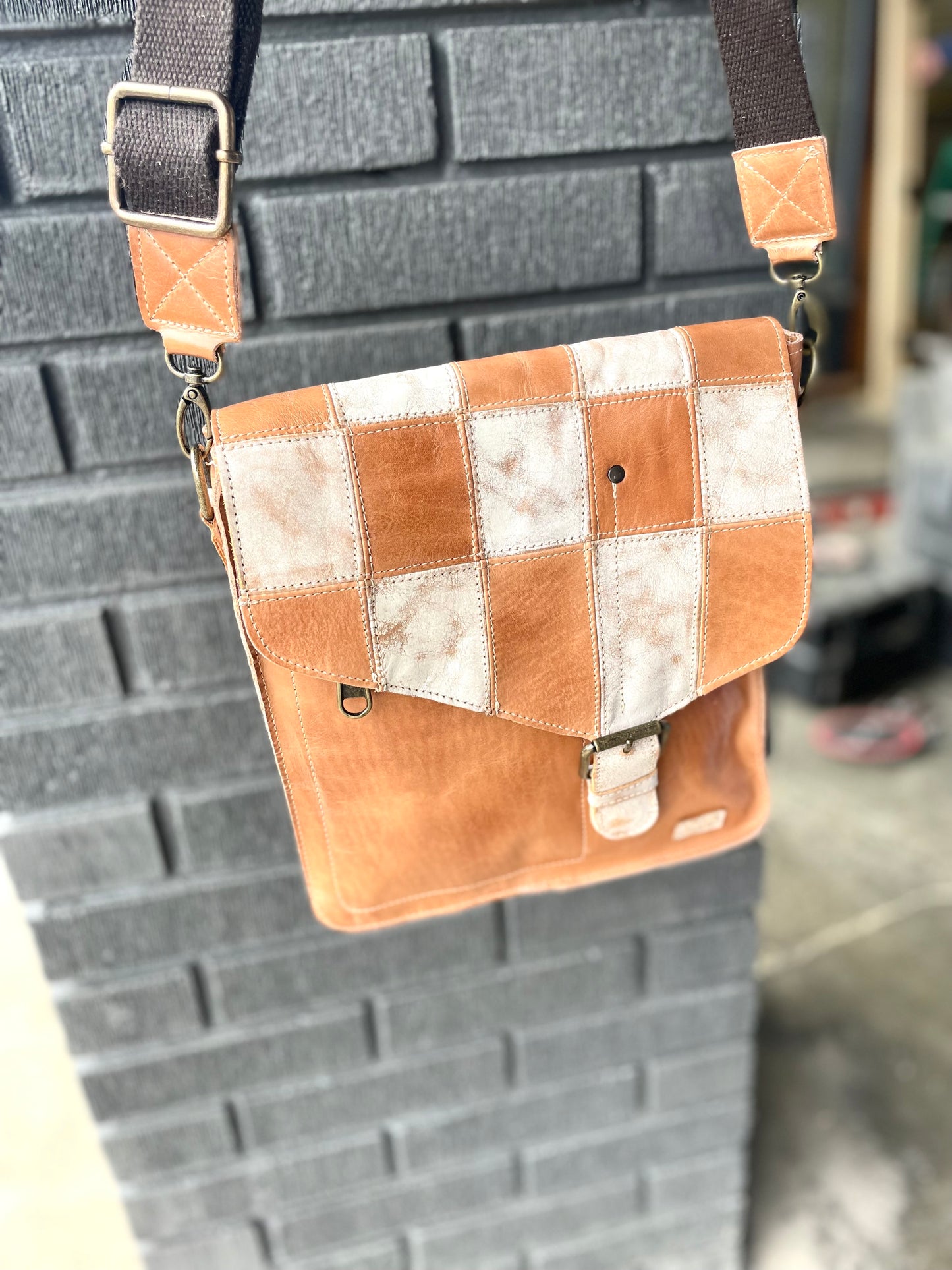 BED|STÜ VENICE BEACH TAN RUSTIC NECTAR LUX