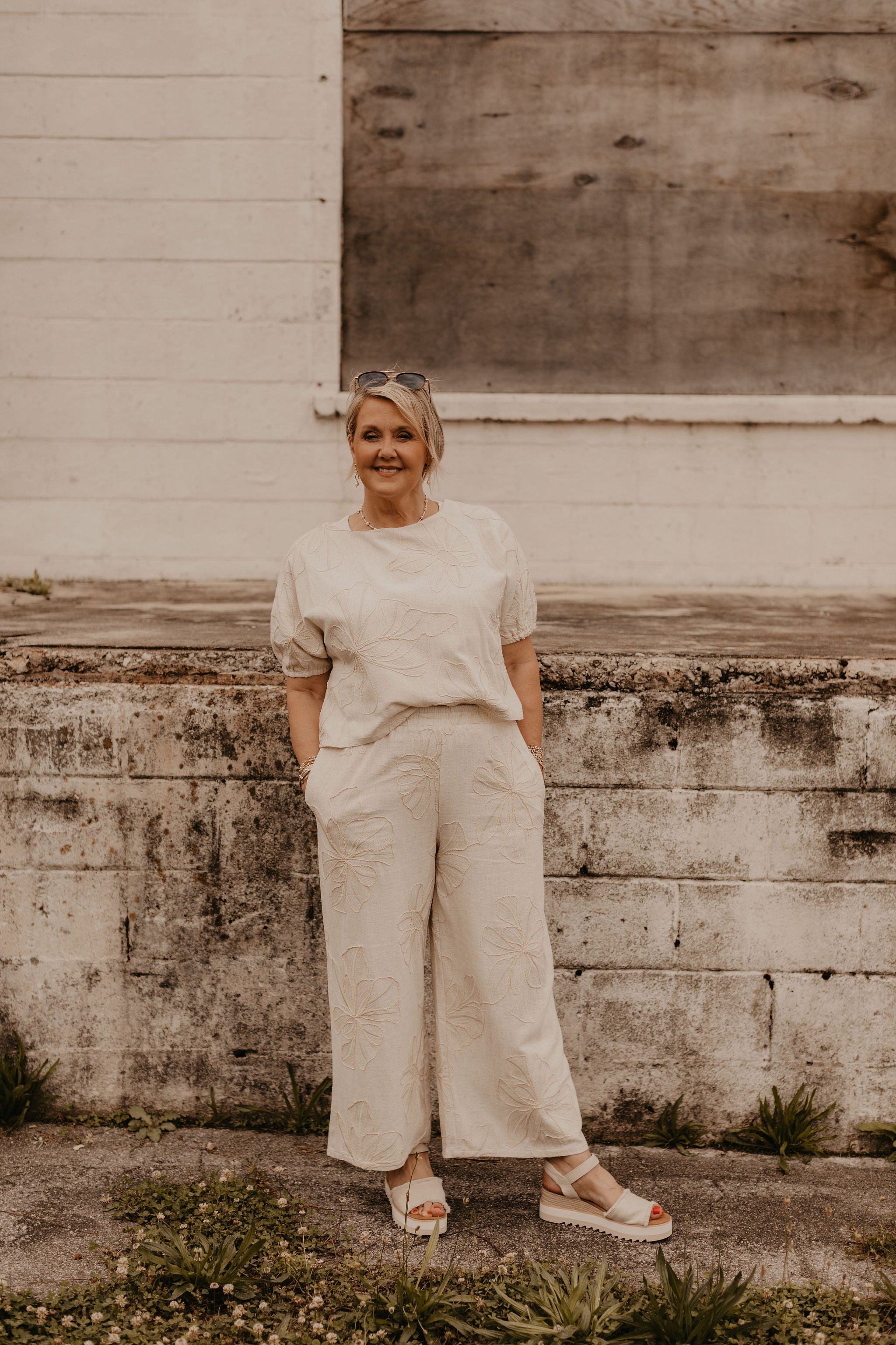 DEIDRA EMBROIDERED PANTS