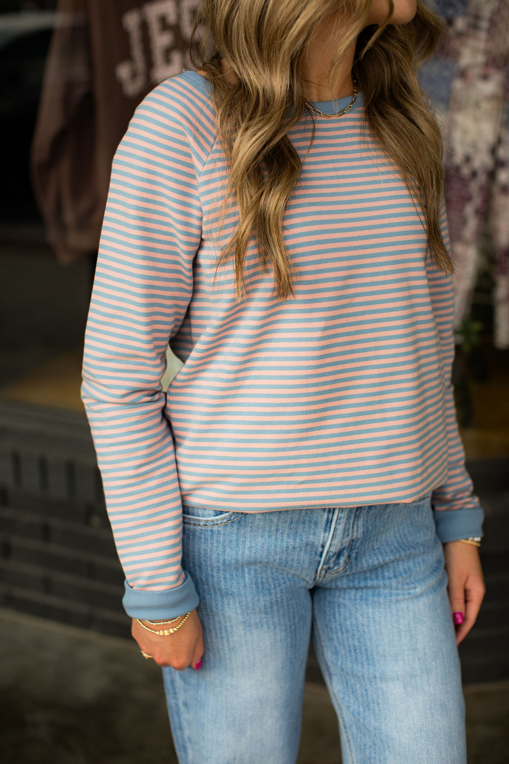 STEVIE RAGLAN SWEATSHIRT