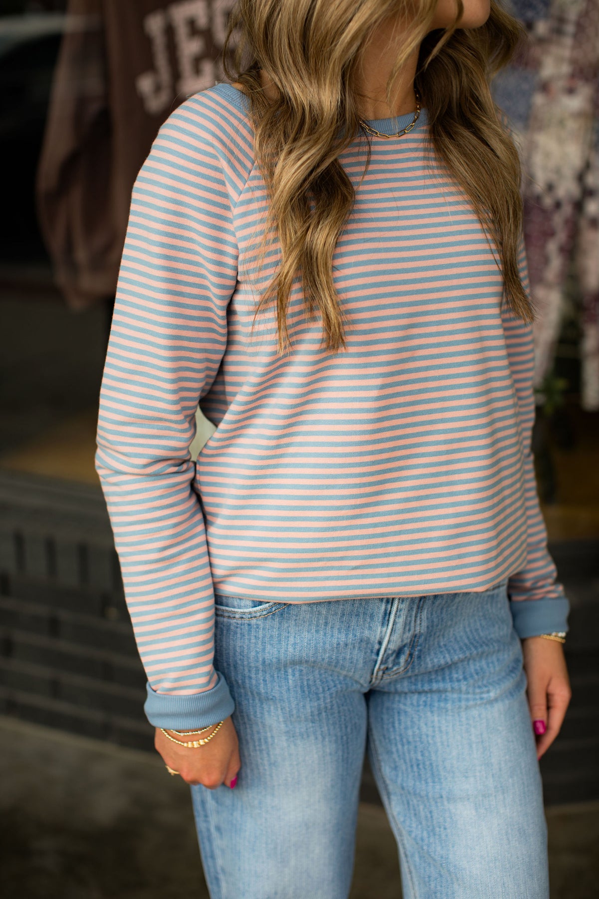 STEVIE RAGLAN SWEATSHIRT