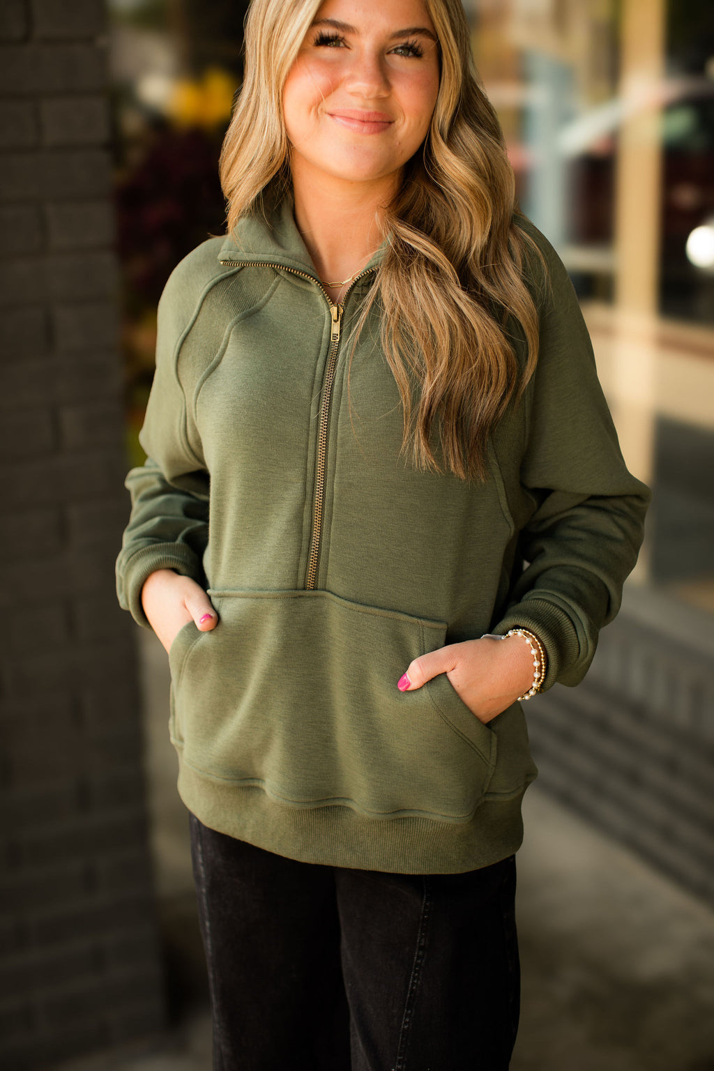 ZORA HALF ZIP PULLOVER