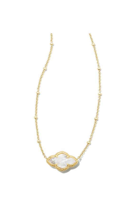 KENDRA SCOTT ABBIE PENDANT NECKLACE