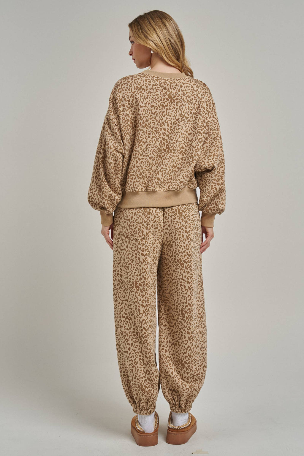 SAMANTHA LEOPARD SWEATPANTS